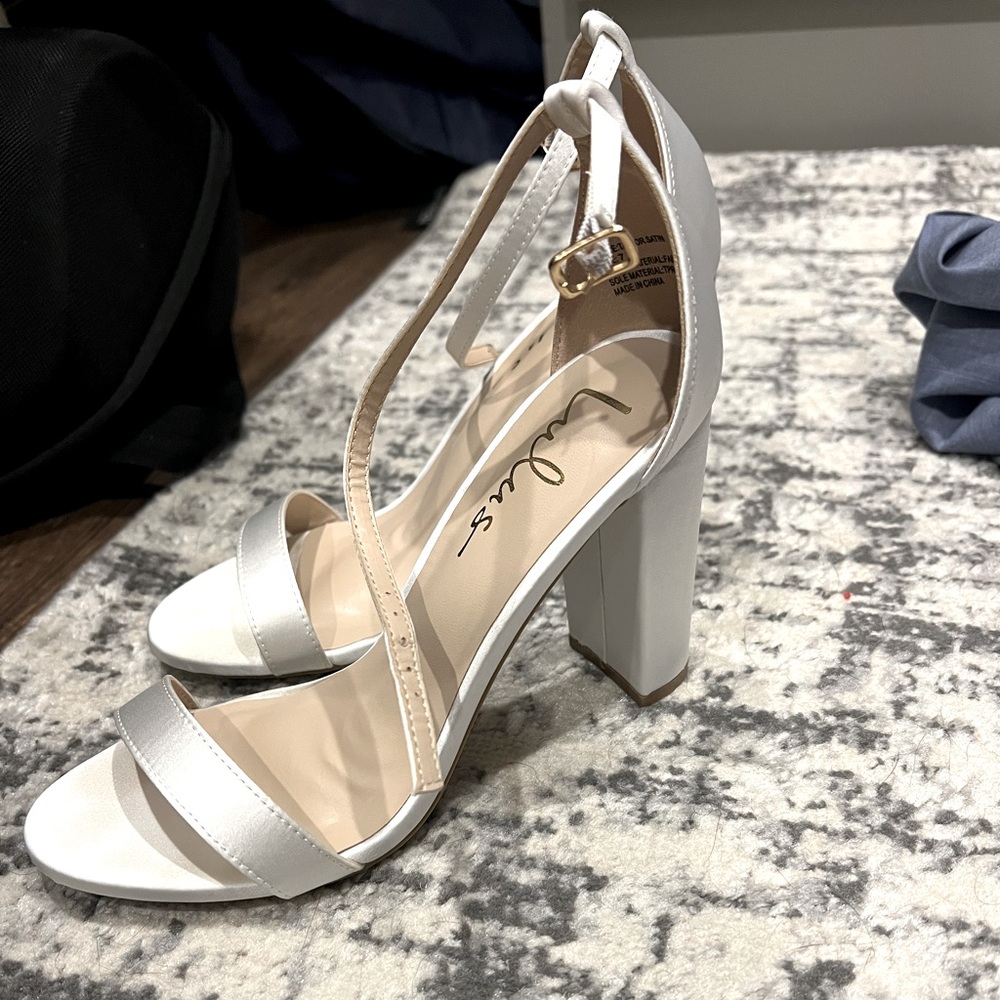 Lulus white satin heels